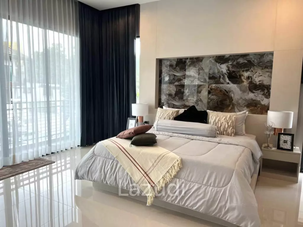 3 Bed 4 Bath 374.40 SQ.M Nakarasarp Village