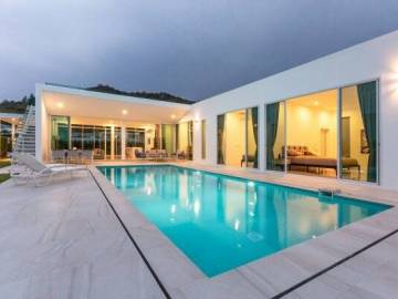 HARMONY HILLS : Modern 4 Bed Pool Villa