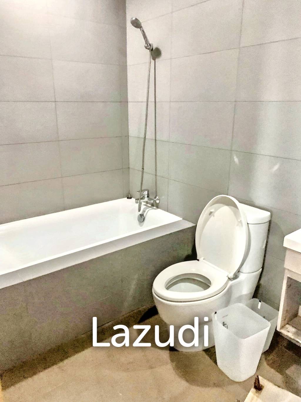 1 Bed 1 Bath 50 SQ.M Noble Revent Phayathai