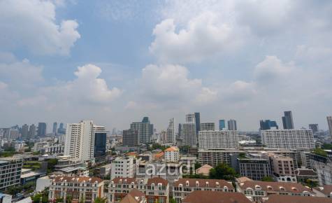 4 Bedroom 4 Bathroom 232 SQ.M. Condo For Rent