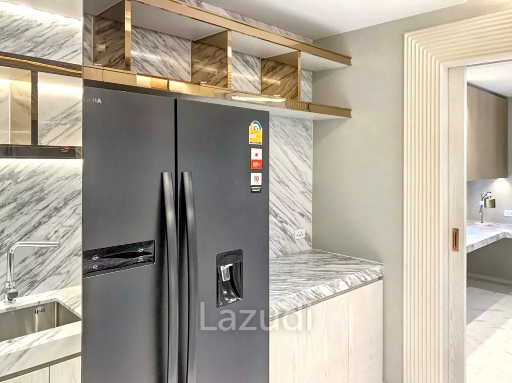 111 Residence Luxury Apartment Sukhumvit 39 (Soi Phopmit) for RENT