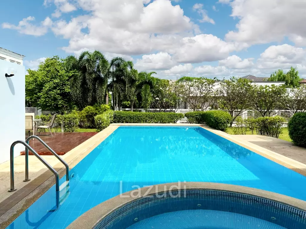 7 Bed 7 Bath 2,475 SQ.M Windmill Park