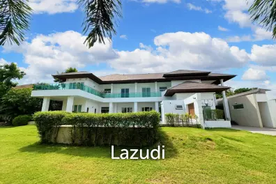7 Bed 7 Bath 2,475 SQ.M Windmill Park