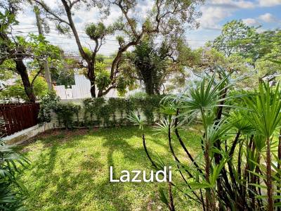 7 Bed 7 Bath 2,475 SQ.M Windmill Park