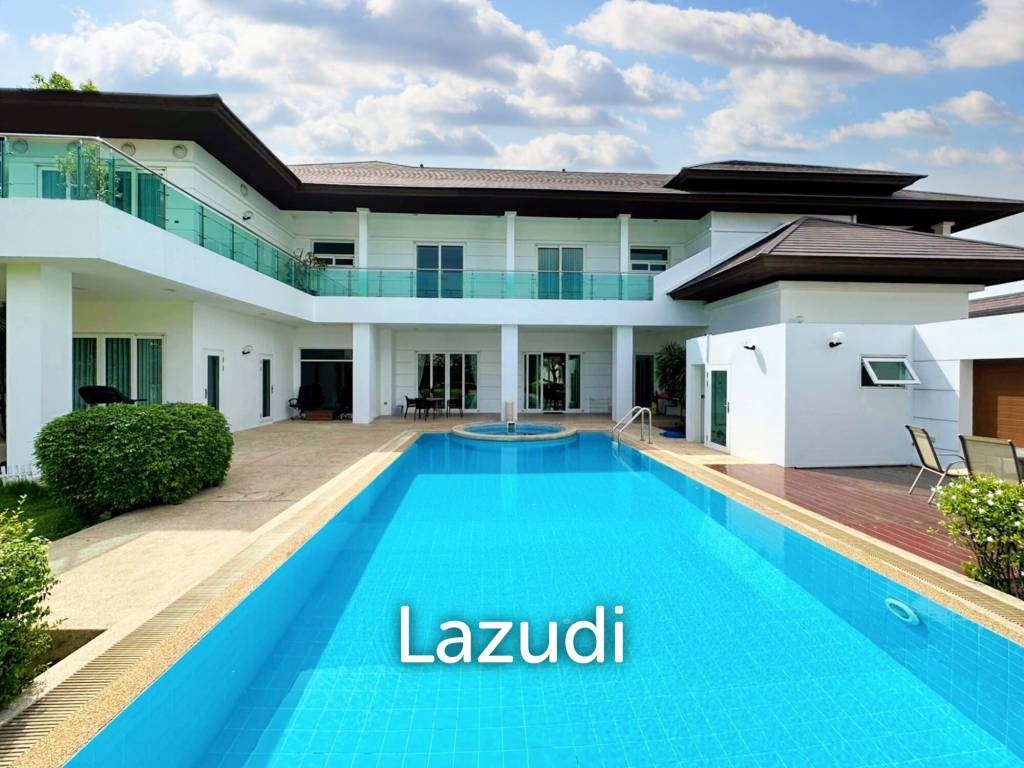 7 Bed 7 Bath 2,475 SQ.M Windmill Park