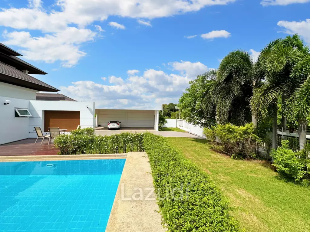7 Bed 7 Bath 2,475 SQ.M Windmill Park