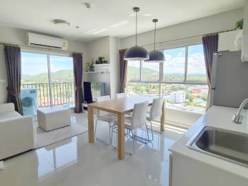 Kiang Fah Condo : 2 Bed 2 Bath For Rent