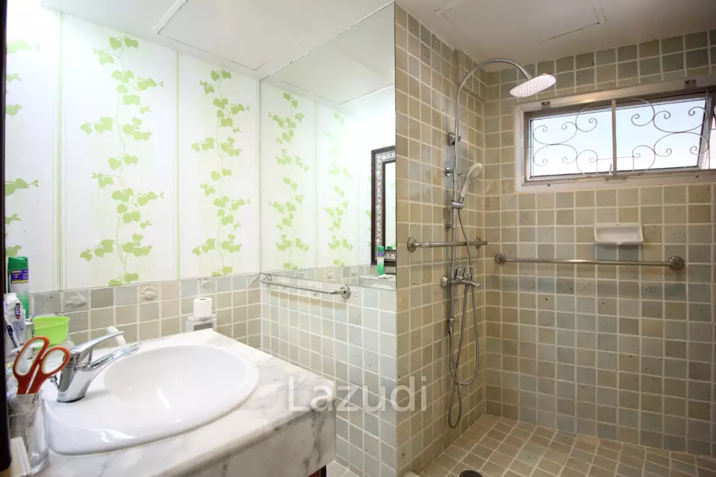 Baan Chai Talay: 3 Bed 3 Bath For Rent