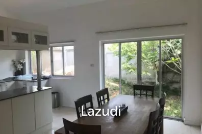 3 Pool Villas for sale together in need of renovation