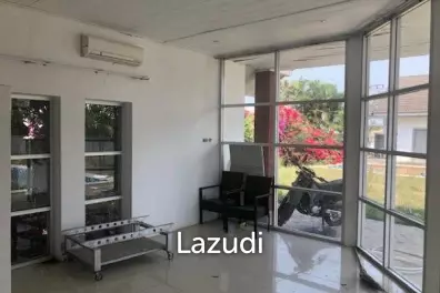 3 Pool Villas for sale together in need of renovation