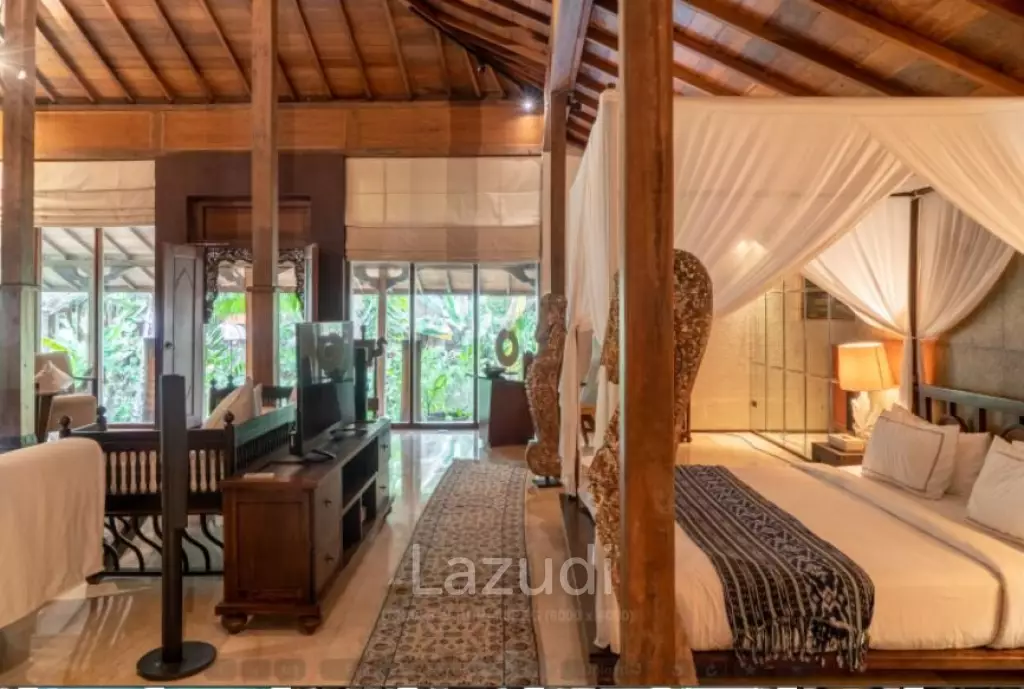 Private Freehold Oasis in Legian with 16 bedrooms full furnished