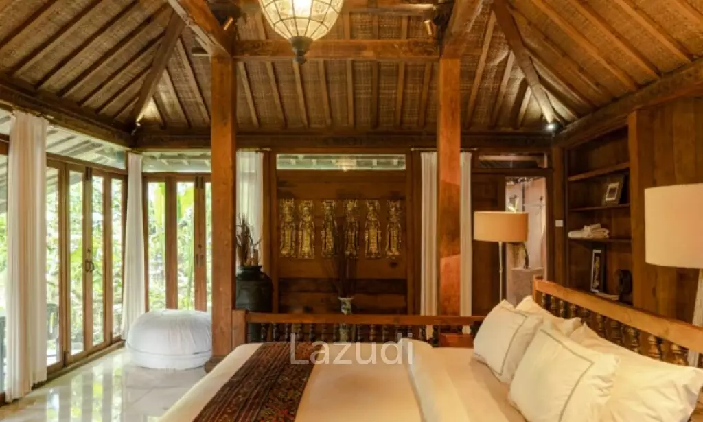 Private Freehold Oasis in Legian with 16 bedrooms full furnished