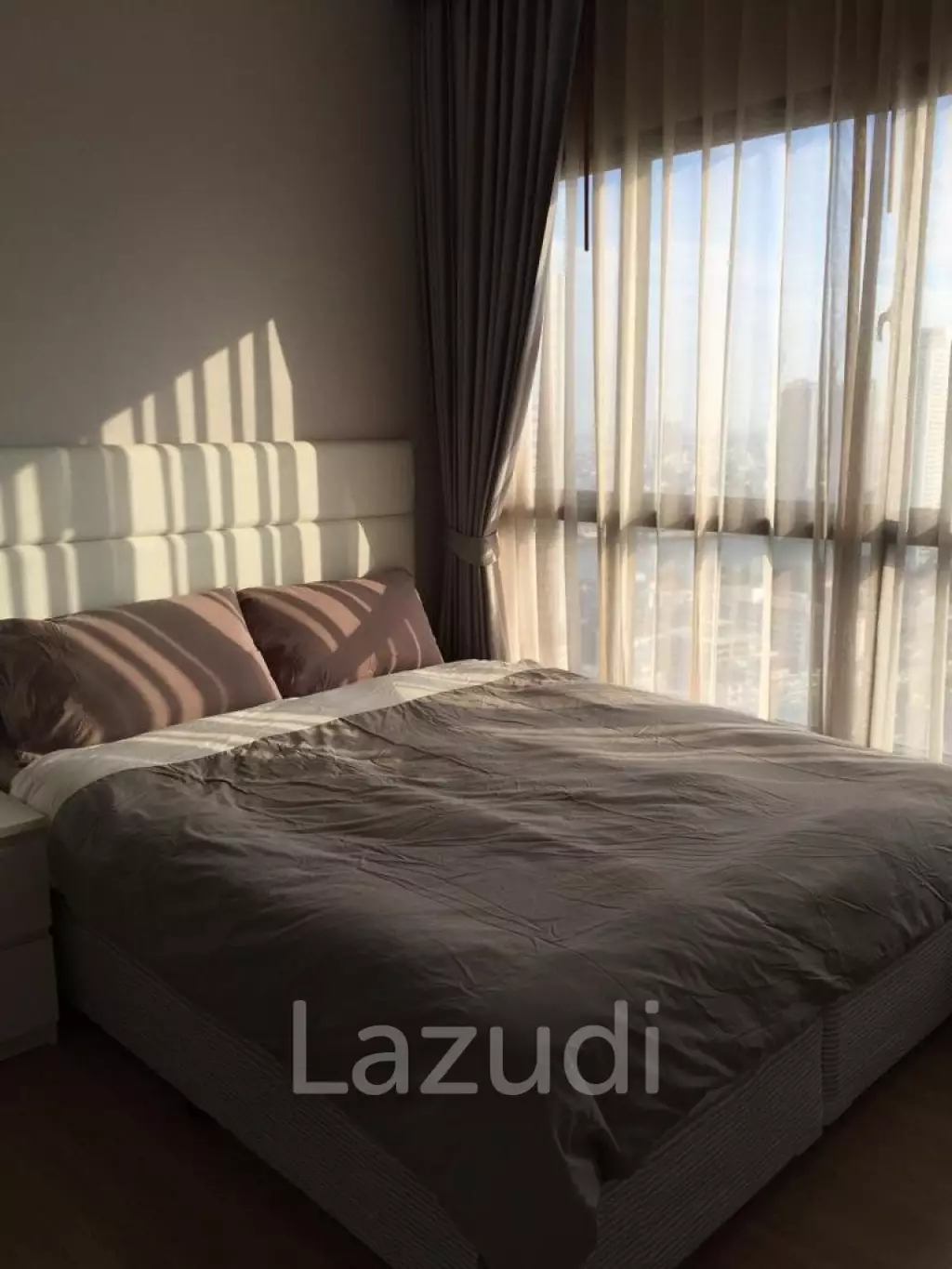Urbano Absolute Sathon-Taksin for SALE
