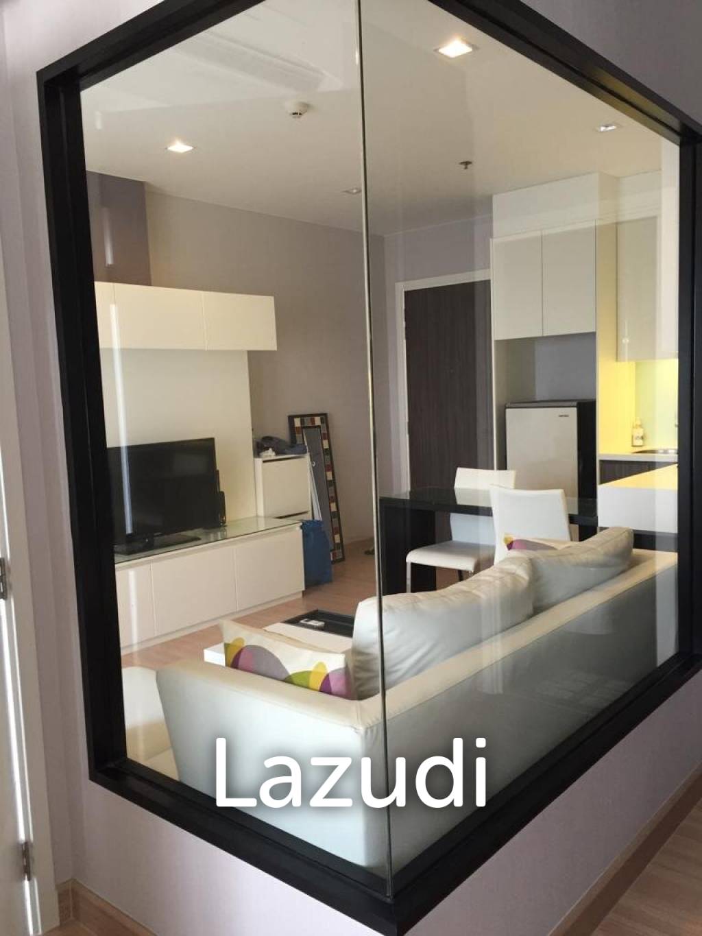 Urbano Absolute Sathon-Taksin for SALE