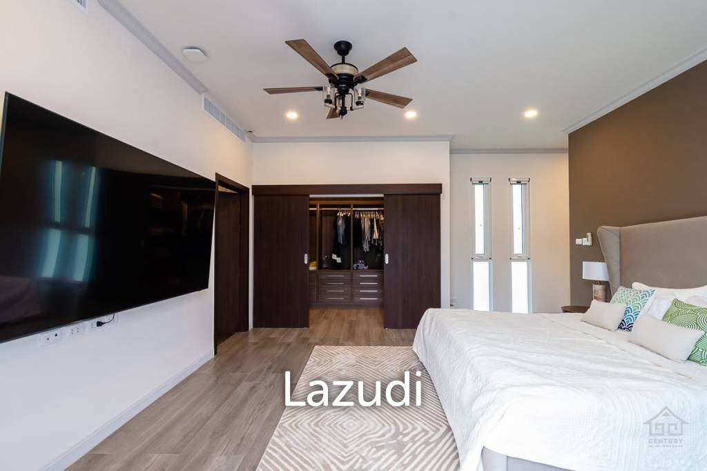 2,000 Sqm 6 Bed 5 Bath Villa For Sale