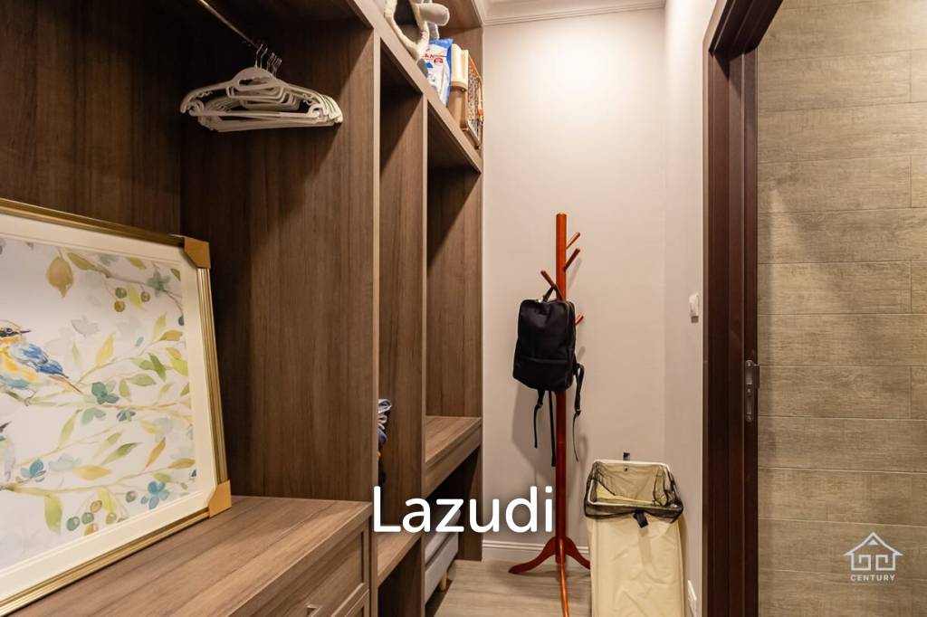 2,000 Sqm 6 Bed 5 Bath Villa For Sale