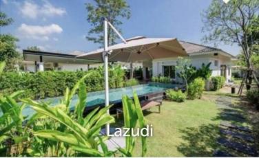 LA VALLE LIGHT : Immaculate 3 Bed Pool Villa
