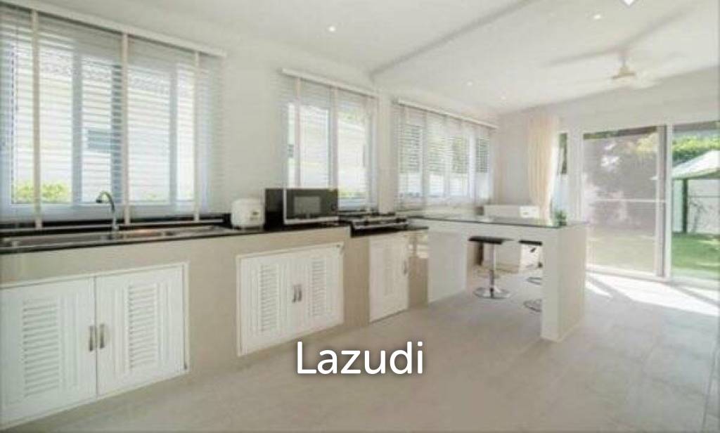 632 qm 3 Bett 2 Bad Villa Für Verkauf