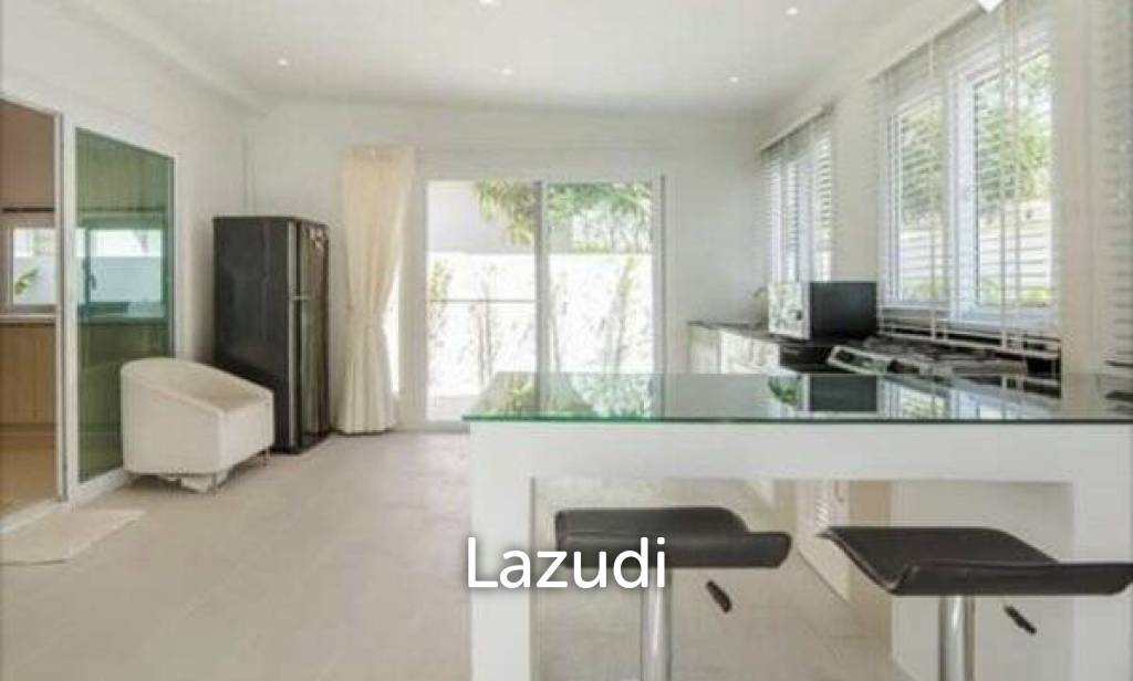 632 qm 3 Bett 2 Bad Villa Für Verkauf