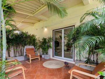 BAAN FANNY : 2 bed townhouse