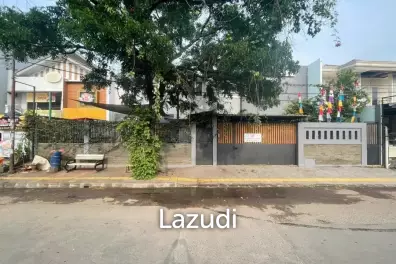 Rumah Gedung Sekolah Dijual Cepat Full Furnish di BSD Dekat Teraskota BSD, RS Eka Hospital BSD, Pasar Modern BSD City