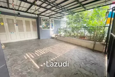 Rumah Gedung Sekolah Dijual Cepat Full Furnish di BSD Dekat Teraskota BSD, RS Eka Hospital BSD, Pasar Modern BSD City