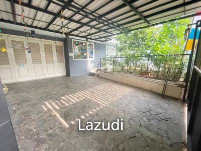 Rumah Gedung Sekolah Dijual Cepat Full Furnish di BSD Dekat Teraskota BSD, RS Eka Hospital BSD, Pasar Modern BSD City