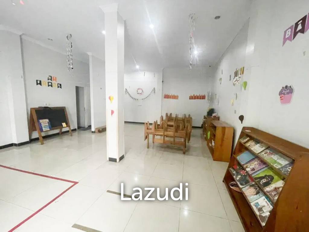 Rumah Gedung Sekolah Dijual Cepat Full Furnish di BSD Dekat Teraskota BSD, RS Eka Hospital BSD, Pasar Modern BSD City