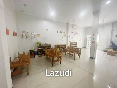 Rumah Gedung Sekolah Dijual Cepat Full Furnish di BSD Dekat Teraskota BSD, RS Eka Hospital BSD, Pasar Modern BSD City