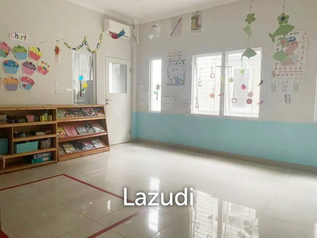 Rumah Gedung Sekolah Dijual Cepat Full Furnish di BSD Dekat Teraskota BSD, RS Eka Hospital BSD, Pasar Modern BSD City