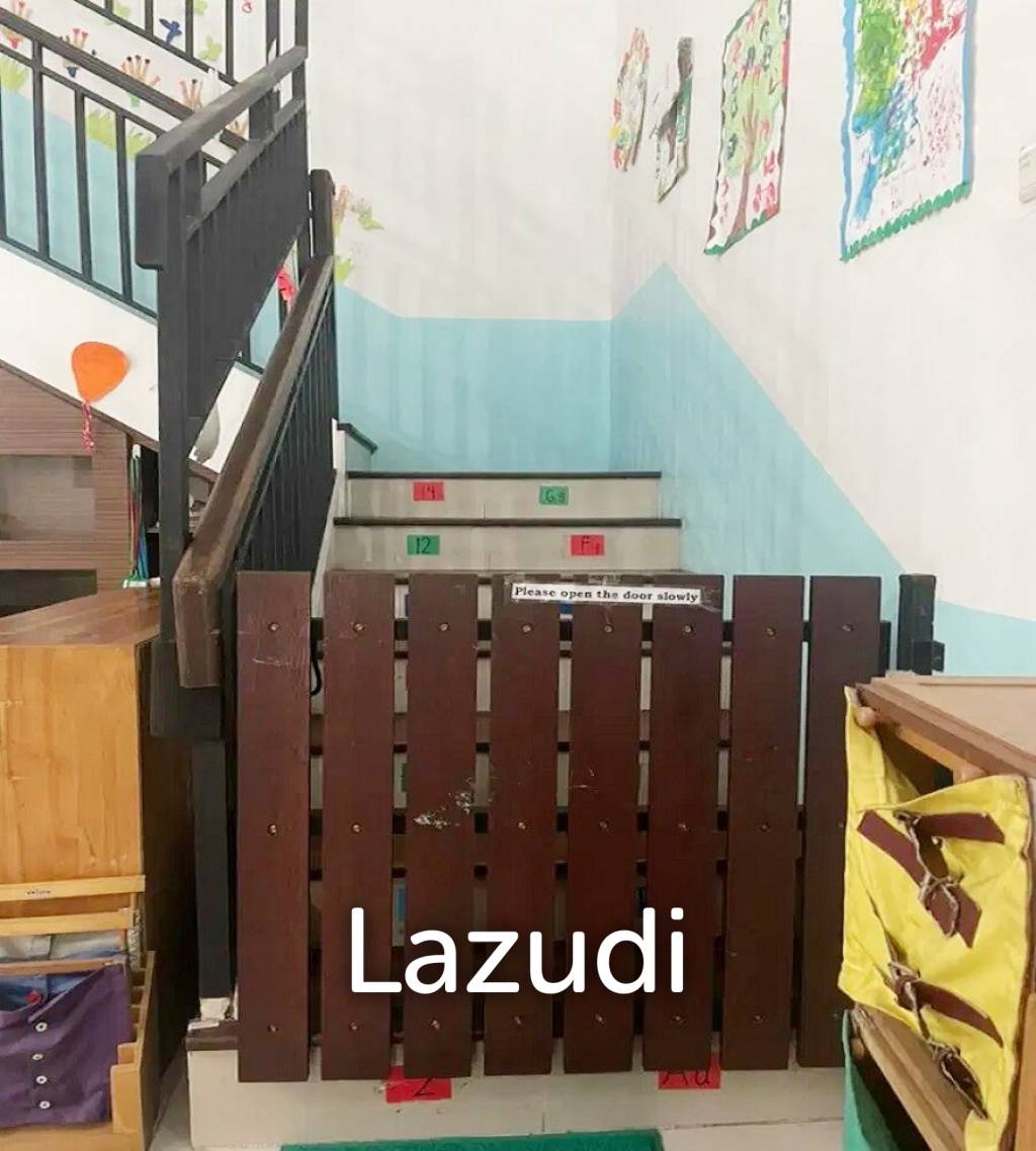 Rumah Gedung Sekolah Dijual Cepat Full Furnish di BSD Dekat Teraskota BSD, RS Eka Hospital BSD, Pasar Modern BSD City