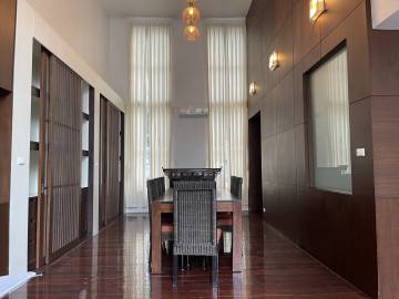 4 Bedrooms 4 Bathrooms 350 SQ.M. Townhouse For Rent