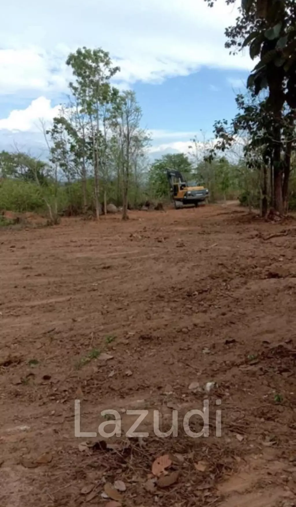 4 Rai hilly land for sale at Mae Taeng, Chiang Mai