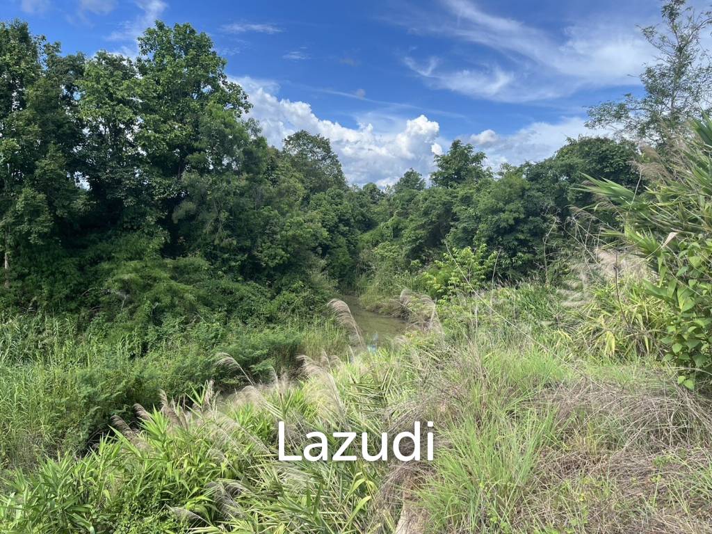 4 Rai hilly land for sale at Mae Taeng, Chiang Mai
