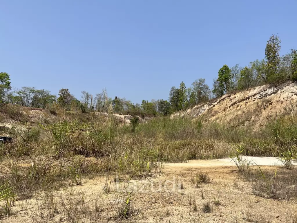 4 Rai hilly land for sale at Mae Taeng, Chiang Mai