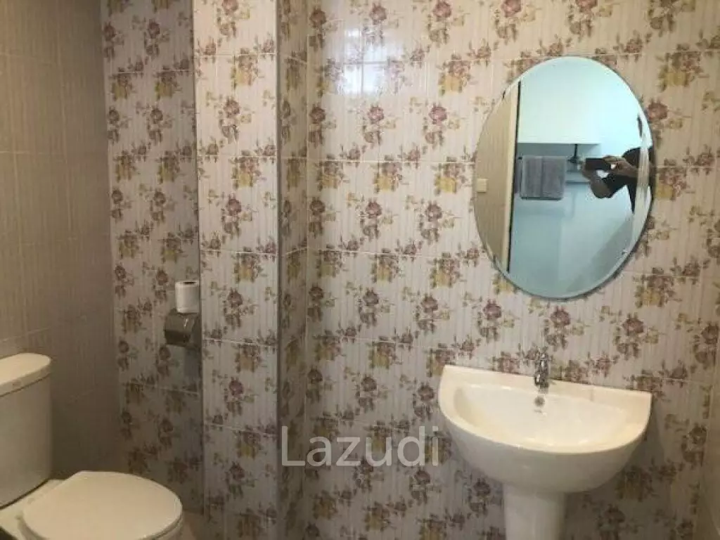 Guesthouse for Sale in Khao Takiab, Hua Hin