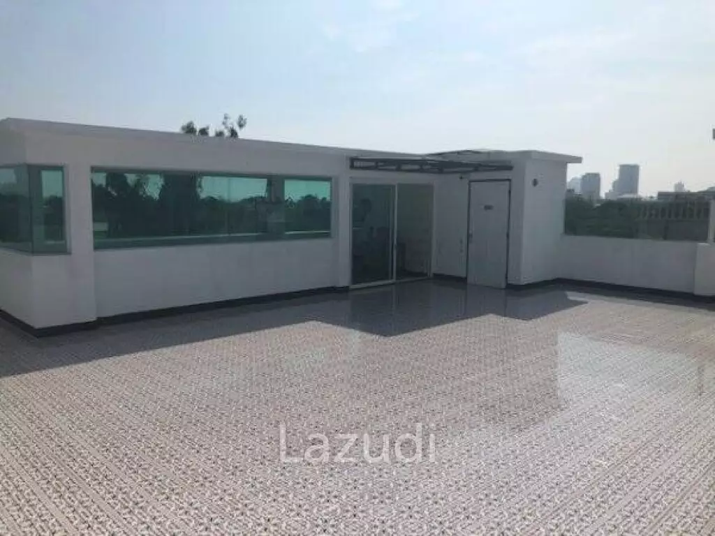 Guesthouse for Sale in Khao Takiab, Hua Hin