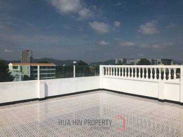 Guesthouse for Sale in Khao Takiab, Hua Hin