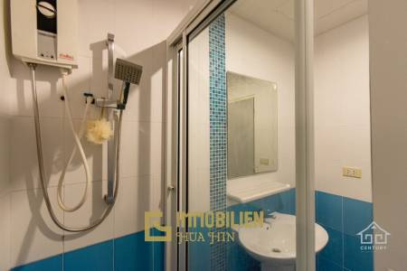 SAENGTHONG CONDO : 1 bed studio