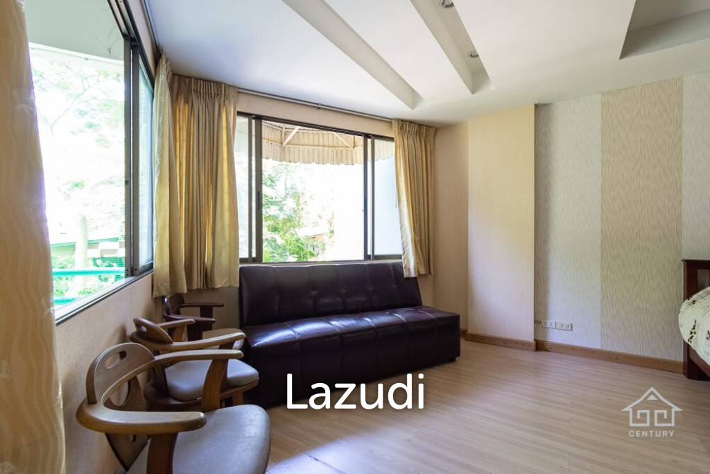 SAENGTHONG CONDO : 1 bed studio