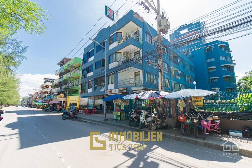 SAENGTHONG CONDO : 1 bed studio