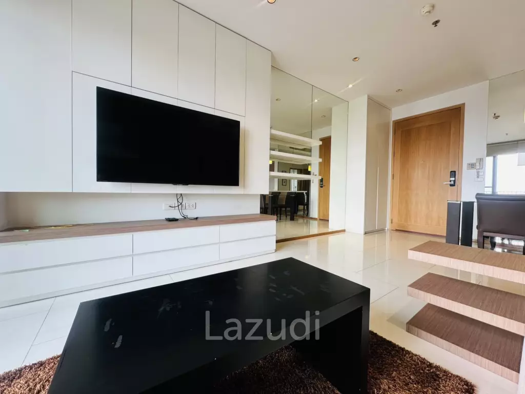 Luxurious 1-Bedroom Condo with Stunning City Views