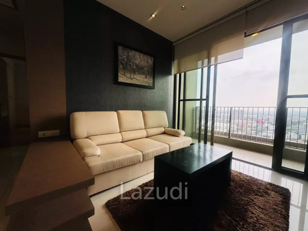 Luxurious 1-Bedroom Condo with Stunning City Views