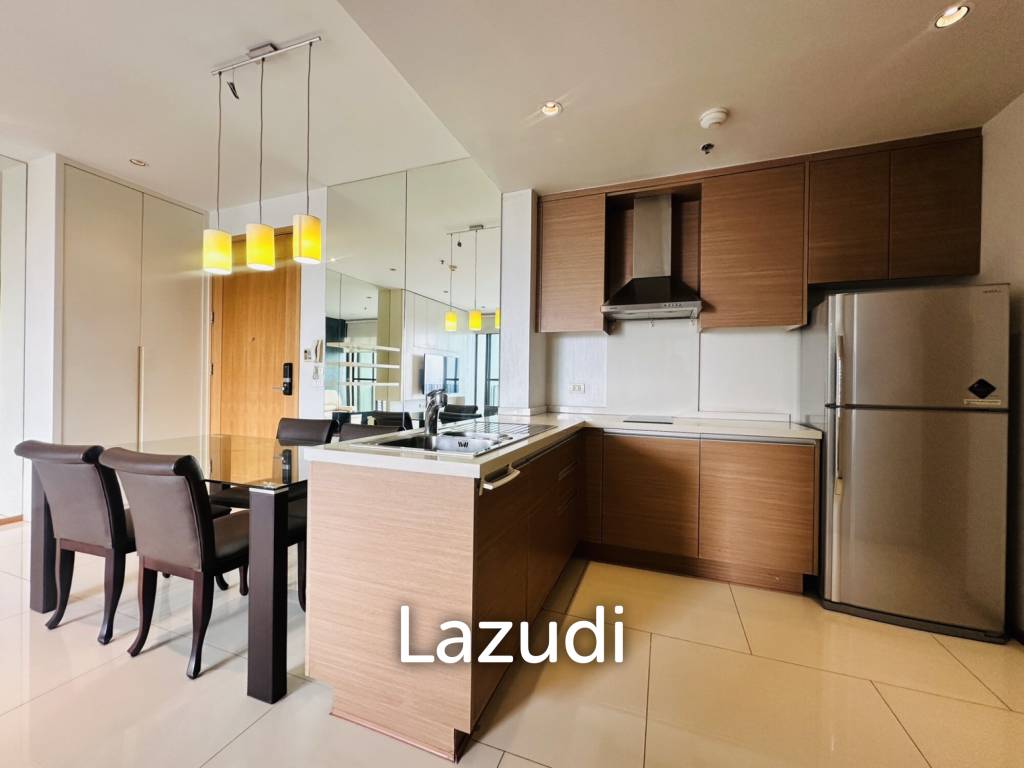 Luxurious 1-Bedroom Condo with Stunning City Views
