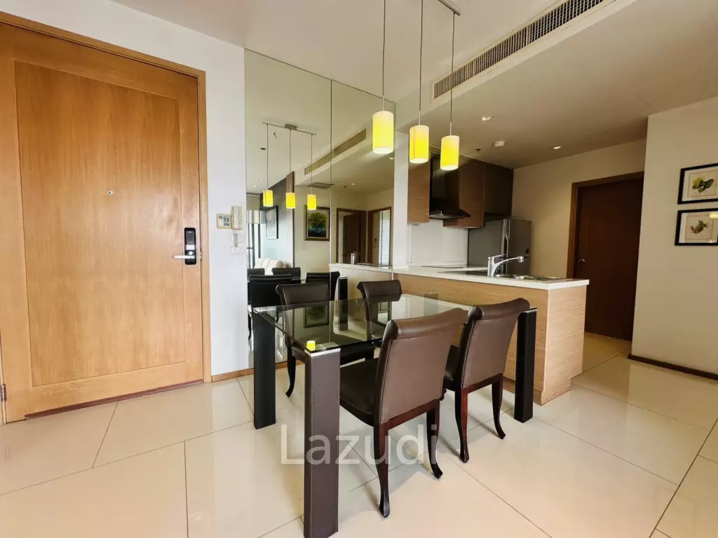 Luxurious 1-Bedroom Condo with Stunning City Views