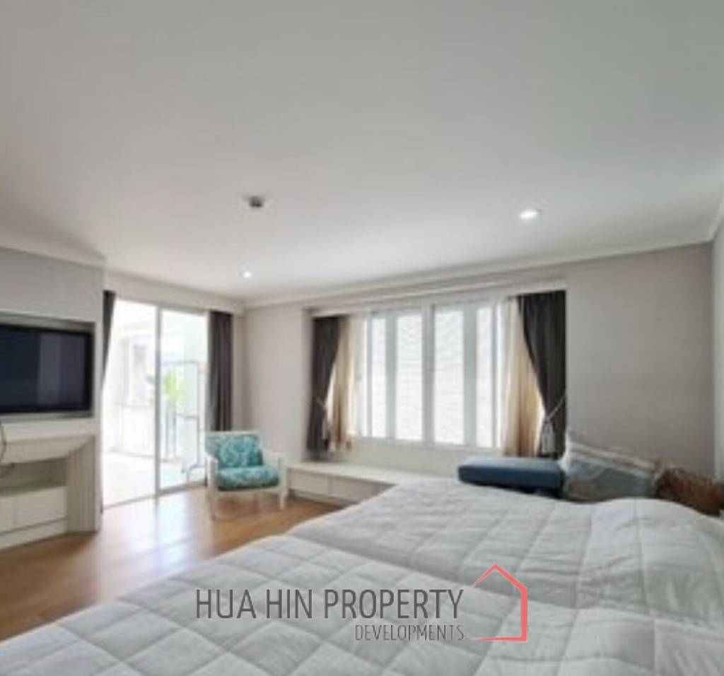MALIBU CONDO  :  4 bed penthouse