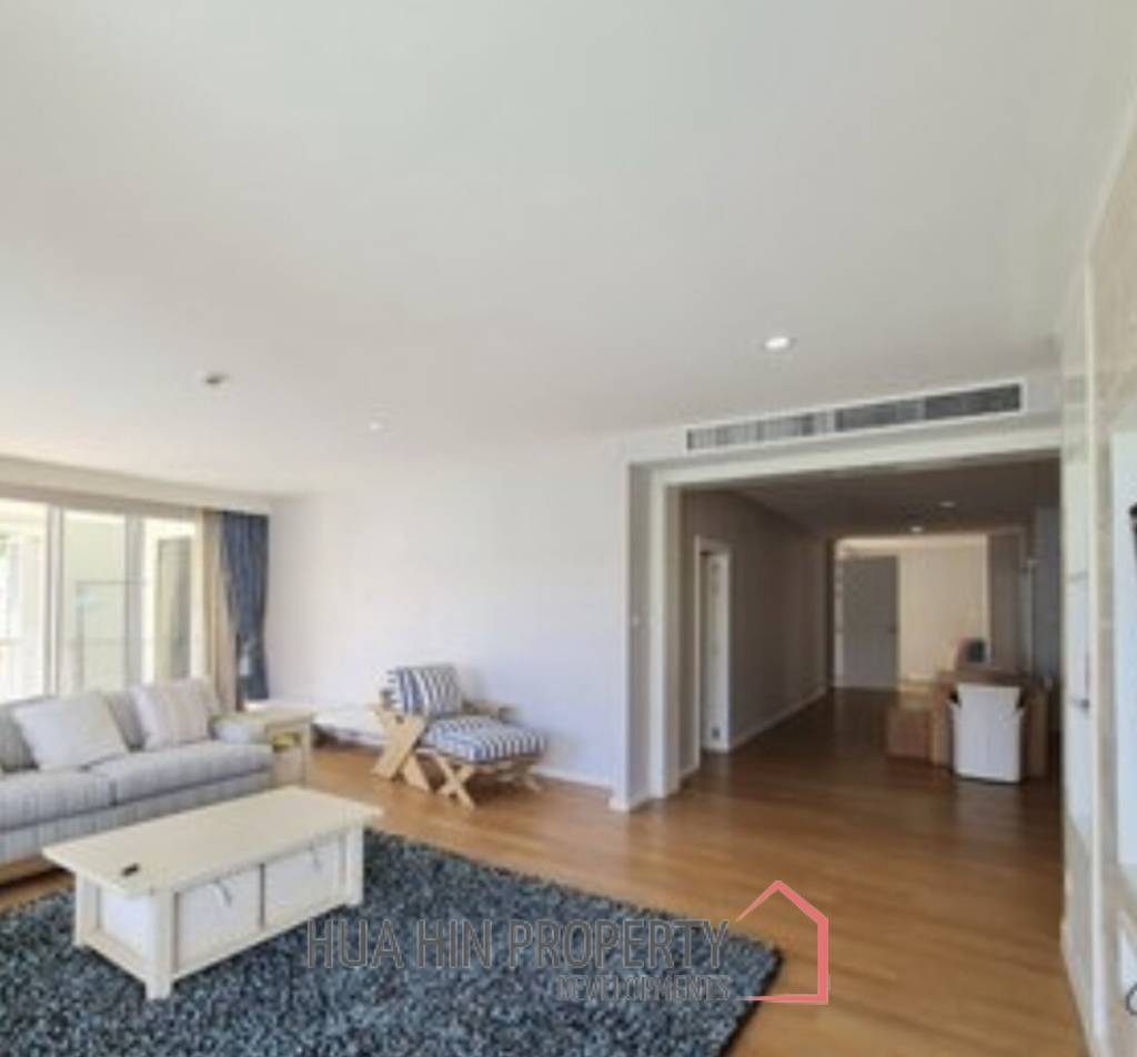 MALIBU CONDO  :  4 bed penthouse