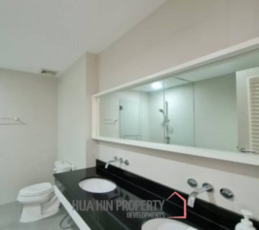 MALIBU CONDO  :  4 bed penthouse