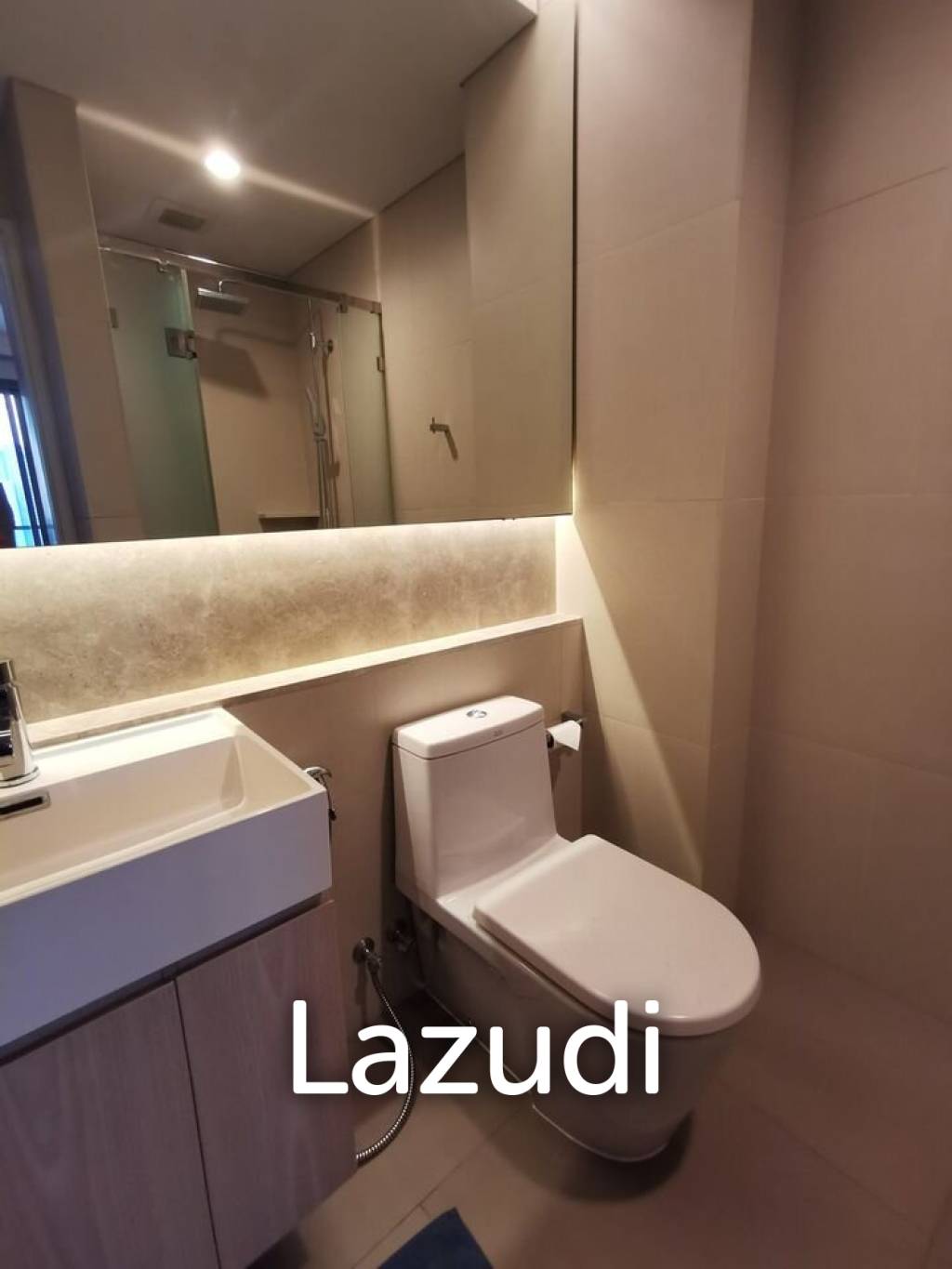 2 Bedrooms 2 Bathrooms 54 SQ.M. The Lumpini 24