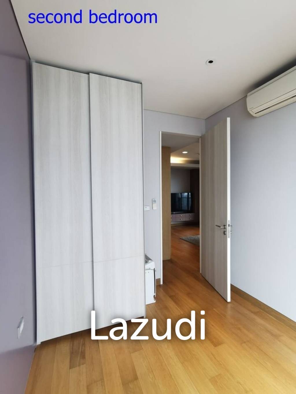2 Bedrooms 2 Bathrooms 54 SQ.M. The Lumpini 24